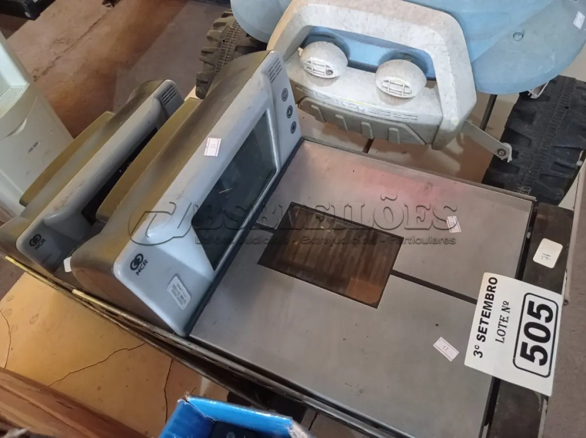 LOTE 505 - 02 BALANÇAS PARA CAIXA DE SUPERMERCADO. (NO ESTADO) ATENÇÃO! FAZER A VISITAÇÃO ANTES DE ARREMATAR, NÃO SABEMOS SE FUNCIONA. LEILÃO NÃO TEM GARANTIA E NEM DEVOLUÇÃO, SUJEITO A POSSÍVEIS AVARIAS VISÍVEIS/OCULTAS E/OU AUSÊNCIA DE COMPONENTES.