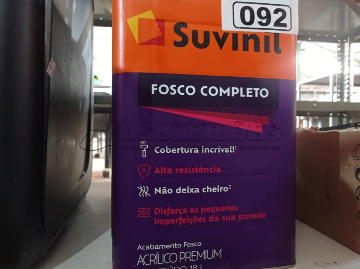 LOTE 092 - 01 LATA DE TINTA SUVINIL EXTERIORES/INTERIORES 18L NA COR FOSCO BRANCO NEVE. (NO ESTADO) ATENÇÃO! FAZER A VISITAÇÃO ANTES DE ARREMATAR, NÃO SABEMOS SE FUNCIONA. LEILÃO NÃO TEM GARANTIA E NEM DEVOLUÇÃO, SUJEITO A POSSÍVEIS AVARIAS VISÍVEIS/OCULTAS E/OU AUSÊNCIA DE COMPONENTES.