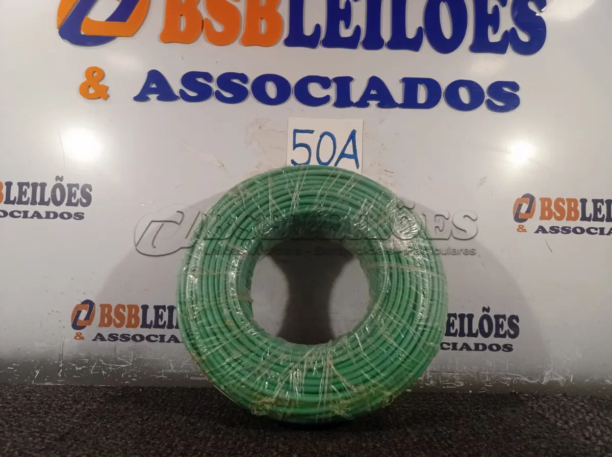 LOTE 050 - 01 ROLO DE CABO FLEXÍVEL 100M 10MM NA COR VERDE.(NO ESTADO) ATENÇÃO! FAZER A VISITAÇÃO ANTES DE ARREMATAR, NÃO SABEMOS SE FUNCIONA. LEILÃO NÃO TEM GARANTIA E NEM DEVOLUÇÃO, SUJEITO A POSSÍVEIS AVARIAS VISÍVEIS/OCULTAS E/OU AUSÊNCIA DE COMPONENTES.
