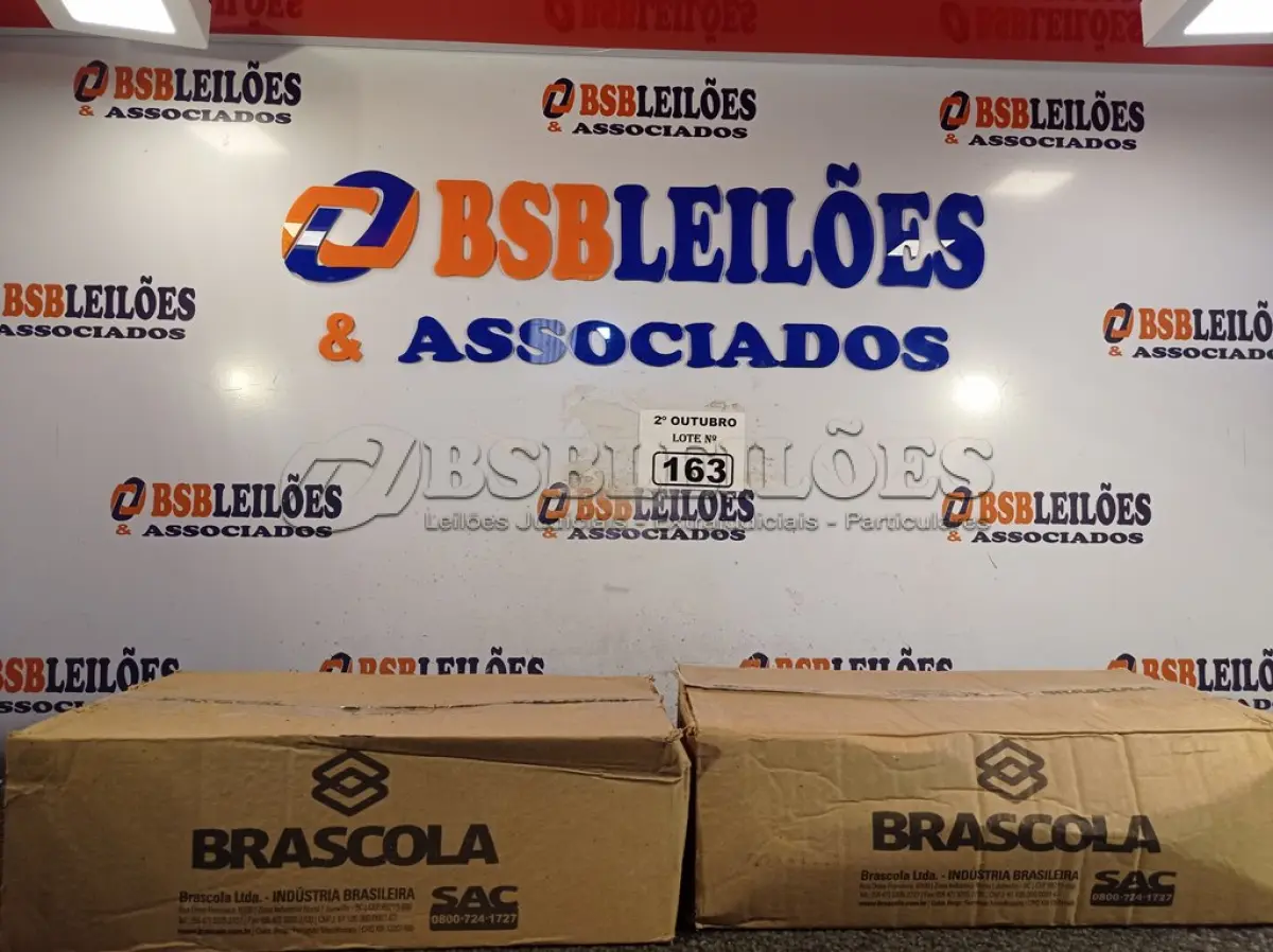 LOTE 163 - 02 CAIXAS COM COLA TUBO ST 175G, COM 15 FRASCOS CADA. (NO ESTADO) ATENÇÃO! FAZER A VISITAÇÃO ANTES DE ARREMATAR, NÃO SABEMOS SE FUNCIONA. LEILÃO NÃO TEM GARANTIA E NEM DEVOLUÇÃO, SUJEITO A POSSÍVEIS AVARIAS VISÍVEIS/OCULTAS E/OU AUSÊNCIA DE COMPONENTES.