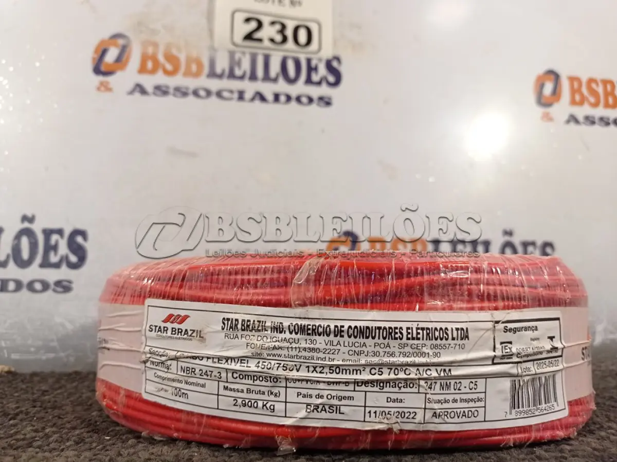 LOTE 230 - 01 ROLO DE CABO FLEXÍVEL 100M 2,5MM NA COR VERMELHA. (NO ESTADO) ATENÇÃO! FAZER A VISITAÇÃO ANTES DE ARREMATAR, NÃO SABEMOS SE FUNCIONA. LEILÃO NÃO TEM GARANTIA E NEM DEVOLUÇÃO, SUJEITO A POSSÍVEIS AVARIAS VISÍVEIS/OCULTAS E/OU AUSÊNCIA DE COMPONENTES.