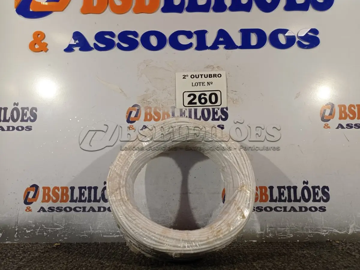 LOTE 260 - 01 ROLO DE CABO FLEXÍVEL 100M 2,5MM NA COR AZUL. (NO ESTADO) ATENÇÃO! FAZER A VISITAÇÃO ANTES DE ARREMATAR, NÃO SABEMOS SE FUNCIONA. LEILÃO NÃO TEM GARANTIA E NEM DEVOLUÇÃO, SUJEITO A POSSÍVEIS AVARIAS VISÍVEIS/OCULTAS E/OU AUSÊNCIA DE COMPONENTES.