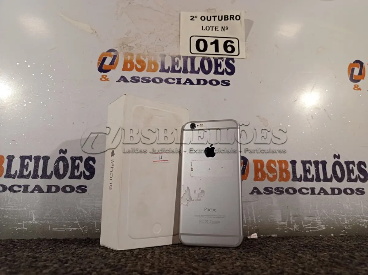 LOTE 016 - 01 IPHONE6 COM AVARIAS. (NO ESTADO) ATENÇÃO! FAZER A VISITAÇÃO ANTES DE ARREMATAR, NÃO SABEMOS SE FUNCIONA. LEILÃO NÃO TEM GARANTIA E NEM DEVOLUÇÃO, SUJEITO A POSSÍVEIS AVARIAS VISÍVEIS/OCULTAS E/OU AUSÊNCIA DE COMPONENTES.