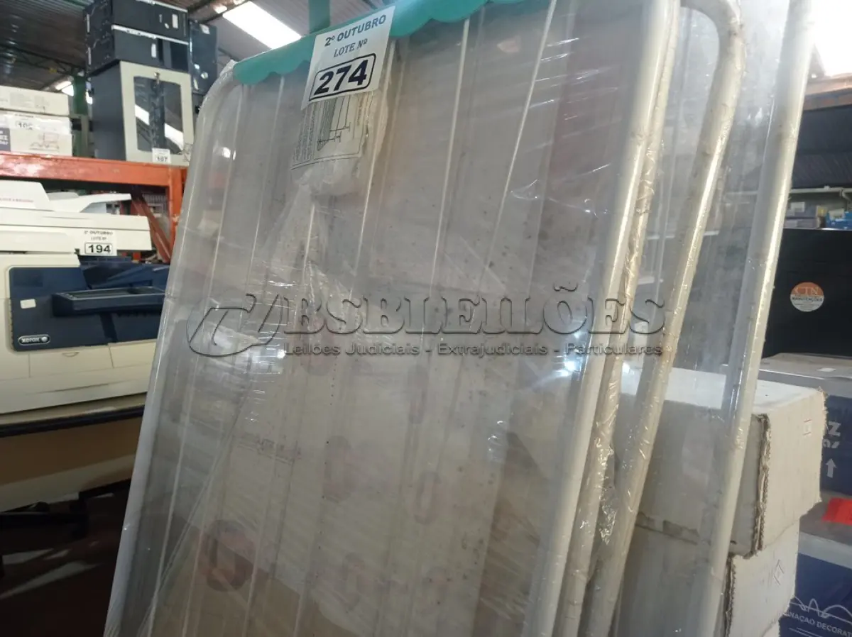 LOTE 274 - 04 VARAIS DE TETO. (NO ESTADO) ATENÇÃO! FAZER A VISITAÇÃO ANTES DE ARREMATAR, NÃO SABEMOS SE FUNCIONA. LEILÃO NÃO TEM GARANTIA E NEM DEVOLUÇÃO, SUJEITO A POSSÍVEIS AVARIAS VISÍVEIS/OCULTAS E/OU AUSÊNCIA DE COMPONENTES.