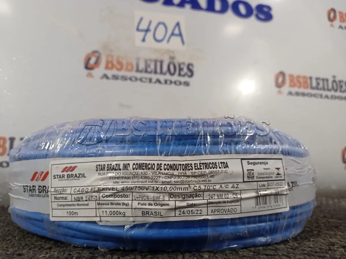 LOTE 040 - 01 ROLO DE CABO FLEXÍVEL 100M 10MM NA COR AZUL.(NO ESTADO) ATENÇÃO! FAZER A VISITAÇÃO ANTES DE ARREMATAR, NÃO SABEMOS SE FUNCIONA. LEILÃO NÃO TEM GARANTIA E NEM DEVOLUÇÃO, SUJEITO A POSSÍVEIS AVARIAS VISÍVEIS/OCULTAS E/OU AUSÊNCIA DE COMPONENTES.