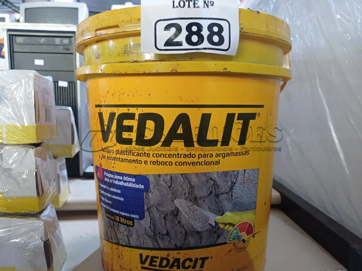 LOTE 288 - 01 BALDE DE VEDALIT, ADITIVO PLASTIFICANTE CONCENTRADO PARA ARGAMASSA DE ASSENTAMENTO E REBOCO CONVENCIONAL 18L. (NO ESTADO) ATENÇÃO! FAZER A VISITAÇÃO ANTES DE ARREMATAR, NÃO SABEMOS SE FUNCIONA. LEILÃO NÃO TEM GARANTIA E NEM DEVOLUÇÃO, SUJEITO A POSSÍVEIS AVARIAS VISÍVEIS/OCULTAS E/OU AUSÊNCIA DE COMPONENTES.