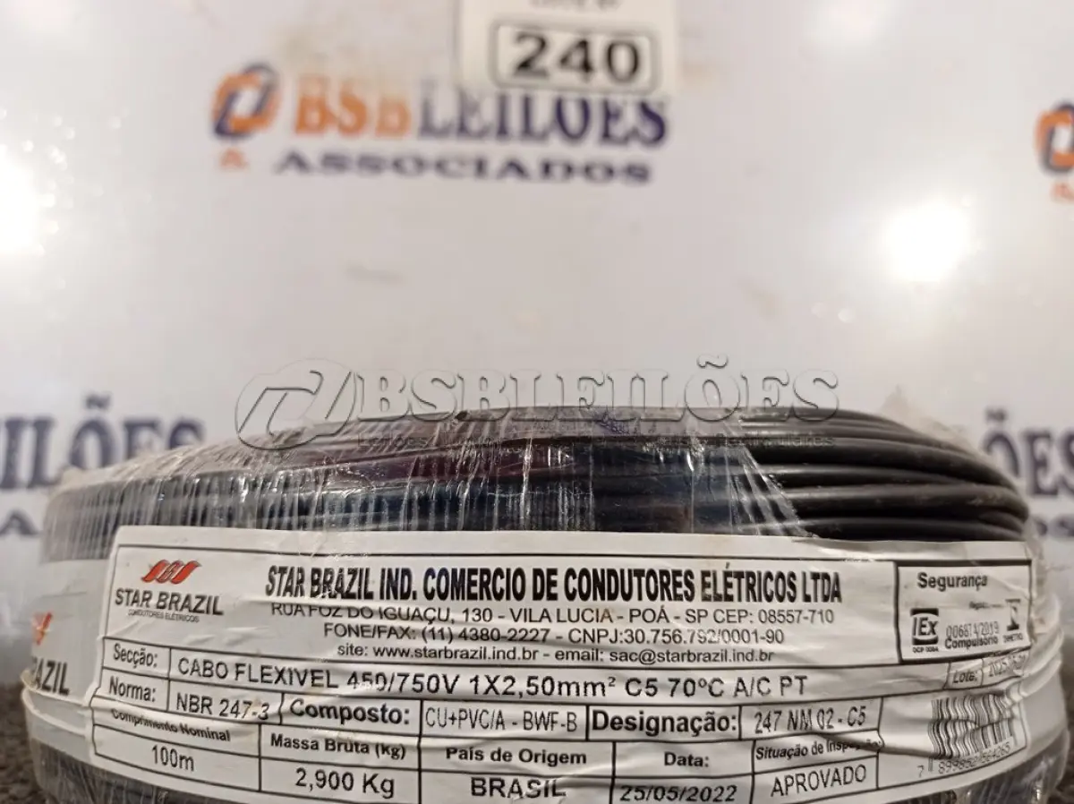 LOTE 240 - 01 ROLO DE CABO FLEXÍVEL 100M 2,5MM NA COR PRETA. (NO ESTADO) ATENÇÃO! FAZER A VISITAÇÃO ANTES DE ARREMATAR, NÃO SABEMOS SE FUNCIONA. LEILÃO NÃO TEM GARANTIA E NEM DEVOLUÇÃO, SUJEITO A POSSÍVEIS AVARIAS VISÍVEIS/OCULTAS E/OU AUSÊNCIA DE COMPONENTES.
