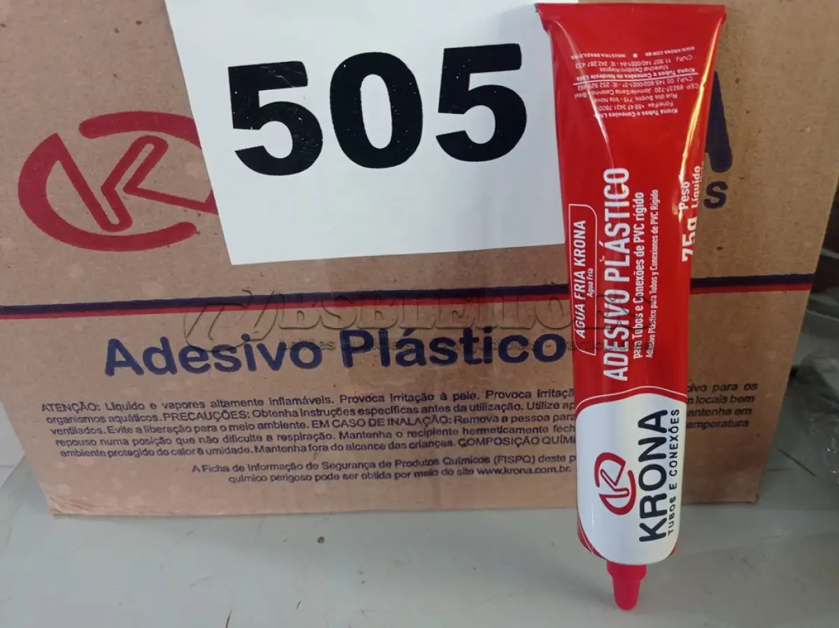 LOTE 505 - 01 LOTE COM VÁRIAS BISNAGAS DE ADESIVO PLÁSTICO 75G. (NO ESTADO) ATENÇÃO! FAZER A VISITAÇÃO ANTES DE ARREMATAR, NÃO SABEMOS SE FUNCIONA. LEILÃO NÃO TEM GARANTIA E NEM DEVOLUÇÃO, SUJEITO A POSSÍVEIS AVARIAS VISÍVEIS/OCULTAS E/OU AUSÊNCIA DE COMPONENTES.