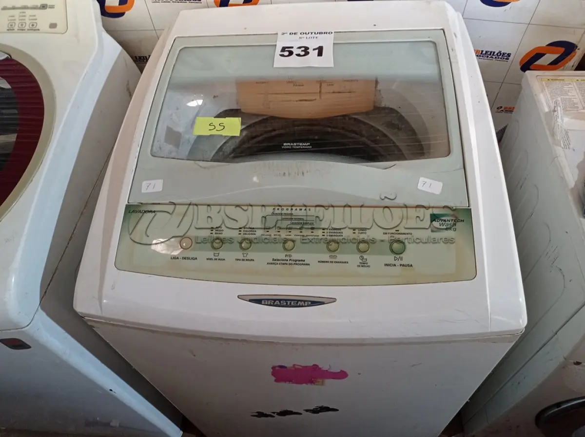 LOTE 531 - 01 LAVADORA DE ROUPAS 8KG MARCA BRASTEMP 220V. (NO ESTADO) ATENÇÃO! FAZER A VISITAÇÃO ANTES DE ARREMATAR, NÃO SABEMOS SE FUNCIONA. LEILÃO NÃO TEM GARANTIA E NEM DEVOLUÇÃO, SUJEITO A POSSÍVEIS AVARIAS VISÍVEIS/OCULTAS E/OU AUSÊNCIA DE COMPONENTES.