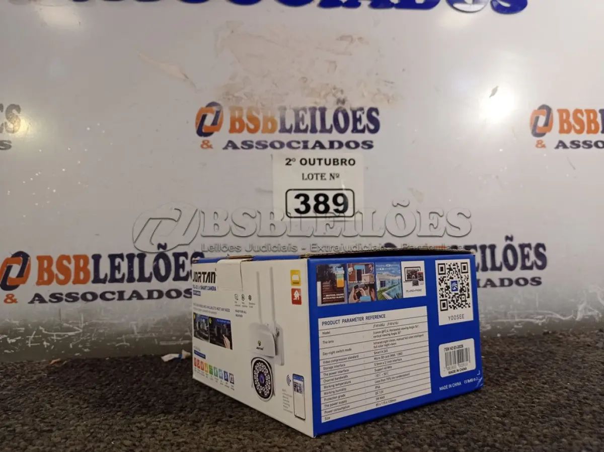 LOTE 389 - 01 CÂMERA FULL COLOR. (NO ESTADO) ATENÇÃO! FAZER A VISITAÇÃO ANTES DE ARREMATAR, NÃO SABEMOS SE FUNCIONA. LEILÃO NÃO TEM GARANTIA E NEM DEVOLUÇÃO, SUJEITO A POSSÍVEIS AVARIAS VISÍVEIS/OCULTAS E/OU AUSÊNCIA DE COMPONENTES.