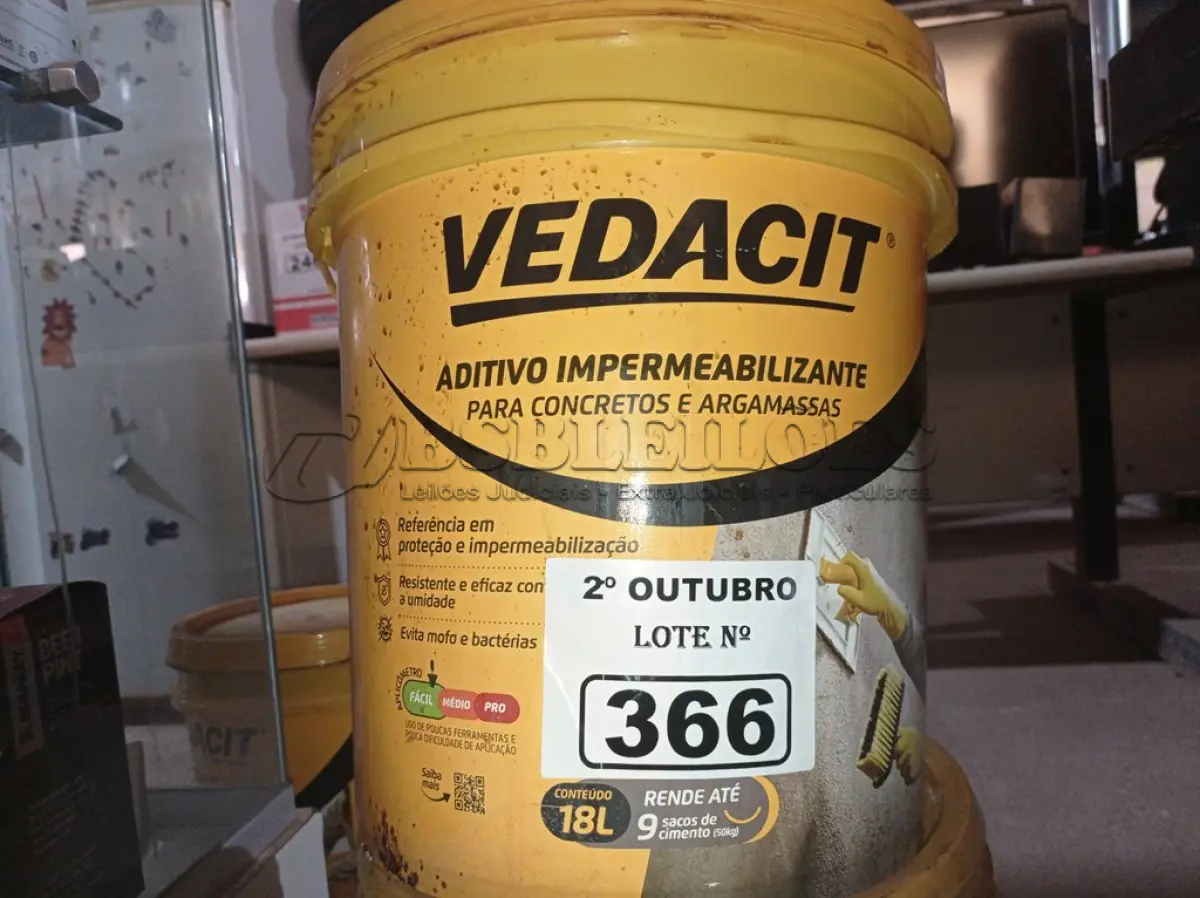 LOTE 366 - 01 BALDE DE VEDACIT, ADITIVO IMPERMEABILIZANTE PARA CONCRETOS E ARGAMASSAS 18L. (NO ESTADO) ATENÇÃO! FAZER A VISITAÇÃO ANTES DE ARREMATAR, NÃO SABEMOS SE FUNCIONA. LEILÃO NÃO TEM GARANTIA E NEM DEVOLUÇÃO, SUJEITO A POSSÍVEIS AVARIAS VISÍVEIS/OCULTAS E/OU AUSÊNCIA DE COMPONENTES.