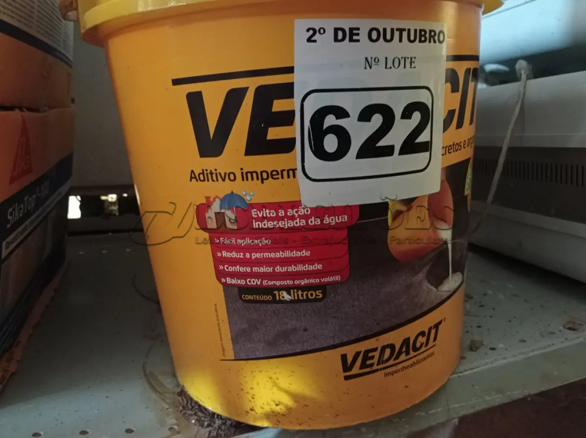 LOTE 622 - 01 BALDE DE VEDACIT, ADITIVO IMPERMEABILIZANTE PARA CONCRETOS E ARGAMASSAS 18L. (NO ESTADO) ATENÇÃO! FAZER A VISITAÇÃO ANTES DE ARREMATAR, NÃO SABEMOS SE FUNCIONA. LEILÃO NÃO TEM GARANTIA E NEM DEVOLUÇÃO, SUJEITO A POSSÍVEIS AVARIAS VISÍVEIS/OCULTAS E/OU AUSÊNCIA DE COMPONENTES.