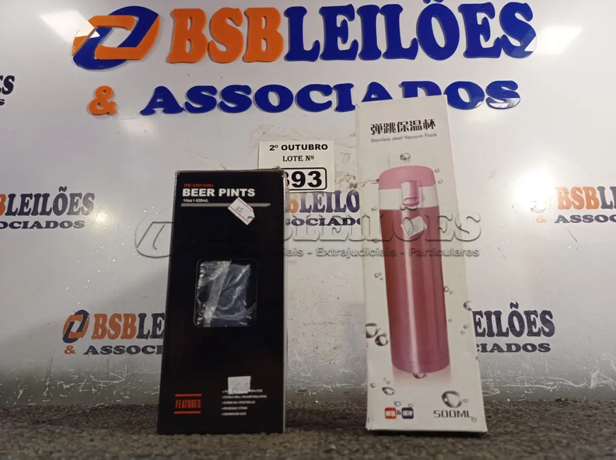 LOTE 393 - 01 KIT COPO + GARRAFA TÉRMICOS. (NO ESTADO) ATENÇÃO! FAZER A VISITAÇÃO ANTES DE ARREMATAR, NÃO SABEMOS SE FUNCIONA. LEILÃO NÃO TEM GARANTIA E NEM DEVOLUÇÃO, SUJEITO A POSSÍVEIS AVARIAS VISÍVEIS/OCULTAS E/OU AUSÊNCIA DE COMPONENTES.