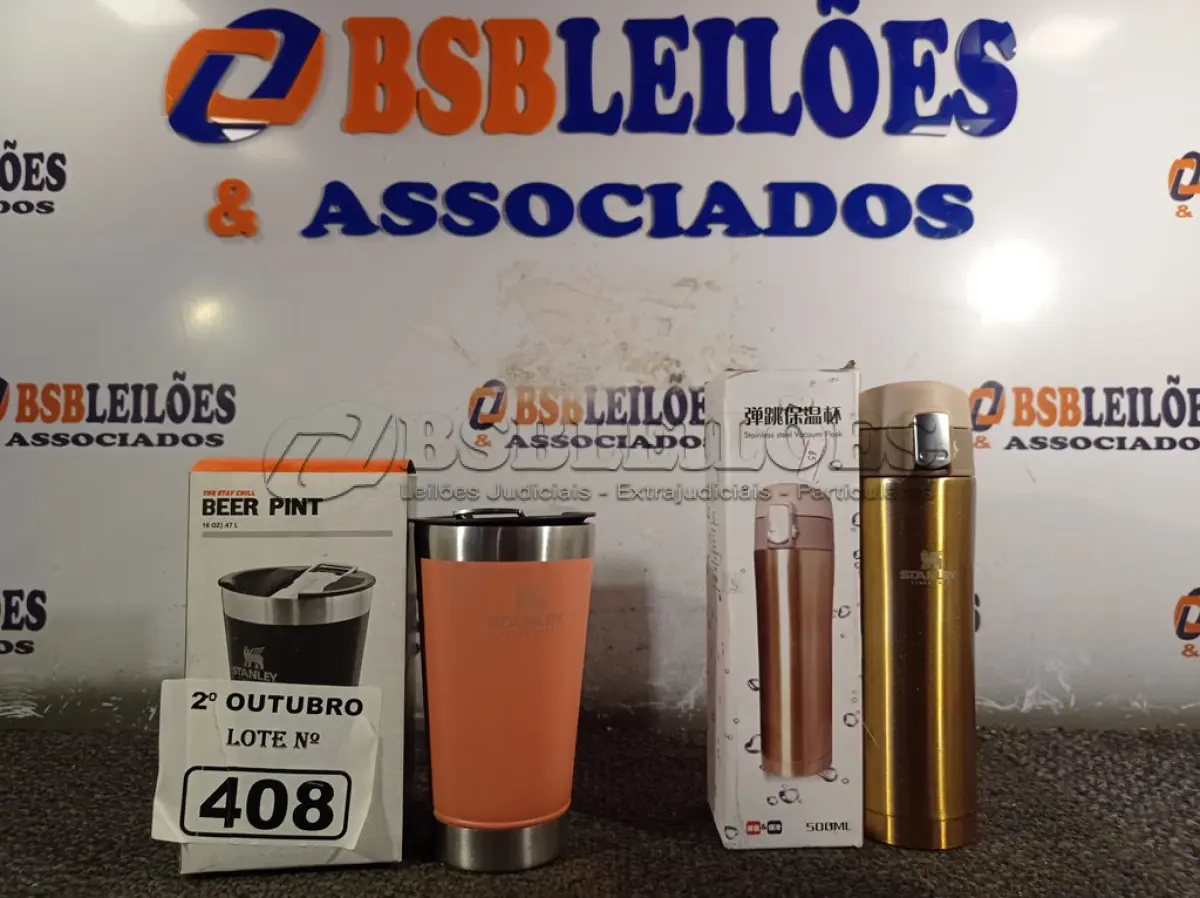 LOTE 408 - 01 KIT COPO + GARRAFA TÉRMICOS. (NO ESTADO) ATENÇÃO! FAZER A VISITAÇÃO ANTES DE ARREMATAR, NÃO SABEMOS SE FUNCIONA. LEILÃO NÃO TEM GARANTIA E NEM DEVOLUÇÃO, SUJEITO A POSSÍVEIS AVARIAS VISÍVEIS/OCULTAS E/OU AUSÊNCIA DE COMPONENTES.