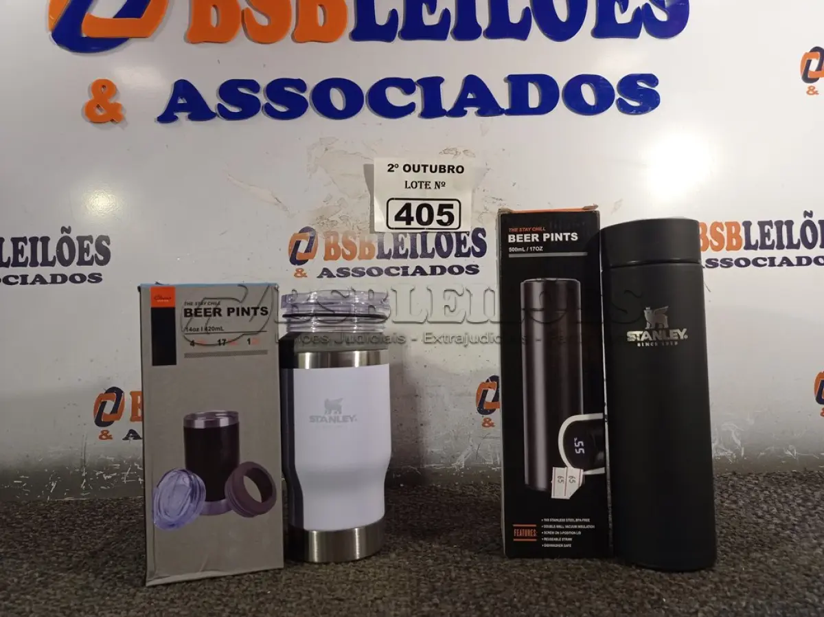 LOTE 405 - 01 KIT COPO + GARRAFA TÉRMICOS. (NO ESTADO) ATENÇÃO! FAZER A VISITAÇÃO ANTES DE ARREMATAR, NÃO SABEMOS SE FUNCIONA. LEILÃO NÃO TEM GARANTIA E NEM DEVOLUÇÃO, SUJEITO A POSSÍVEIS AVARIAS VISÍVEIS/OCULTAS E/OU AUSÊNCIA DE COMPONENTES.