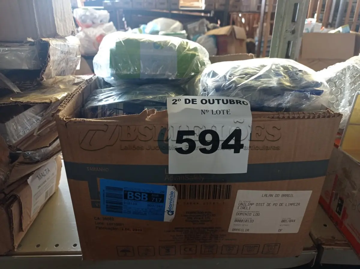 LOTE 594 - 10 PACOTES DE LUVAS DE LÁTEX TAMANHO “P”. (NO ESTADO) ATENÇÃO! FAZER A VISITAÇÃO ANTES DE ARREMATAR, NÃO SABEMOS SE FUNCIONA. LEILÃO NÃO TEM GARANTIA E NEM DEVOLUÇÃO, SUJEITO A POSSÍVEIS AVARIAS VISÍVEIS/OCULTAS E/OU AUSÊNCIA DE COMPONENTES.