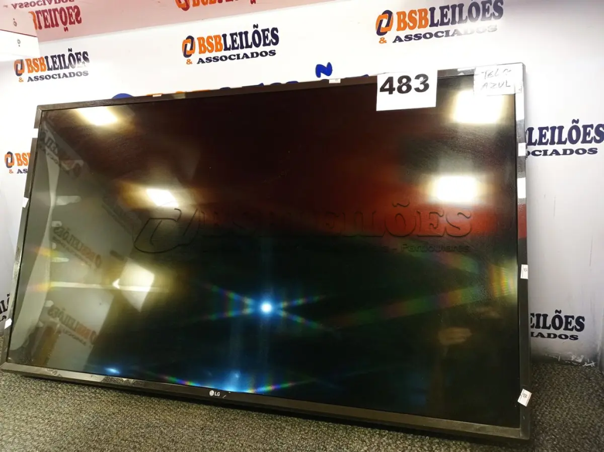 LOTE 483 - 01 TV LG 43” POL COM AVARIAS. (NO ESTADO) ATENÇÃO! FAZER A VISITAÇÃO ANTES DE ARREMATAR, NÃO SABEMOS SE FUNCIONA. LEILÃO NÃO TEM GARANTIA E NEM DEVOLUÇÃO, SUJEITO A POSSÍVEIS AVARIAS VISÍVEIS/OCULTAS E/OU AUSÊNCIA DE COMPONENTES.
