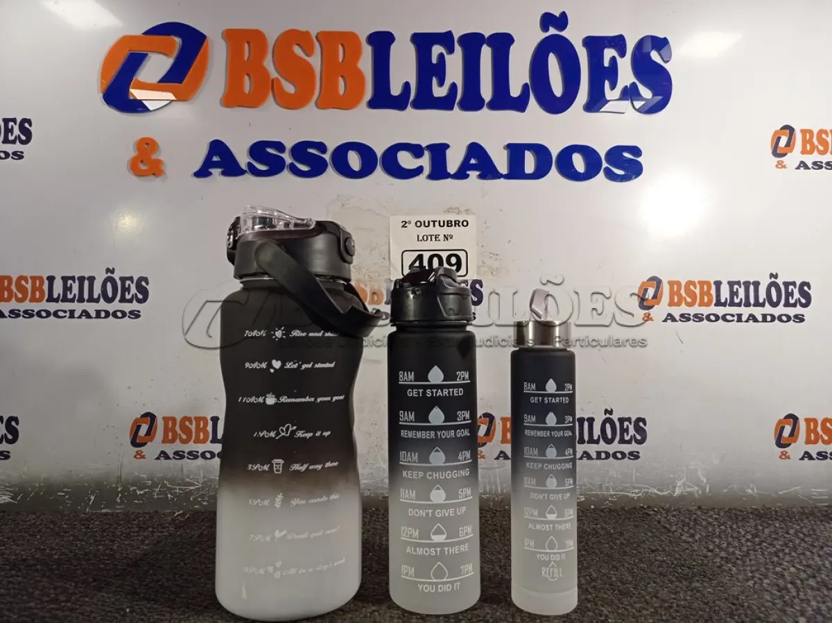 LOTE 409 - 01 KIT GARRAFA MOTIVACIONAL COM 03 PEÇAS. (NO ESTADO) ATENÇÃO! FAZER A VISITAÇÃO ANTES DE ARREMATAR, NÃO SABEMOS SE FUNCIONA. LEILÃO NÃO TEM GARANTIA E NEM DEVOLUÇÃO, SUJEITO A POSSÍVEIS AVARIAS VISÍVEIS/OCULTAS E/OU AUSÊNCIA DE COMPONENTES.