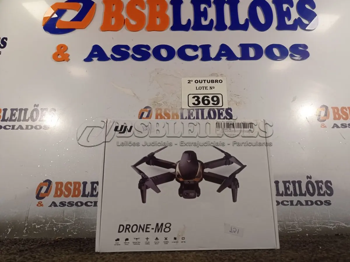 LOTE 369 - 01 DRONE M8. (NO ESTADO) ATENÇÃO! FAZER A VISITAÇÃO ANTES DE ARREMATAR, NÃO SABEMOS SE FUNCIONA. LEILÃO NÃO TEM GARANTIA E NEM DEVOLUÇÃO, SUJEITO A POSSÍVEIS AVARIAS VISÍVEIS/OCULTAS E/OU AUSÊNCIA DE COMPONENTES.