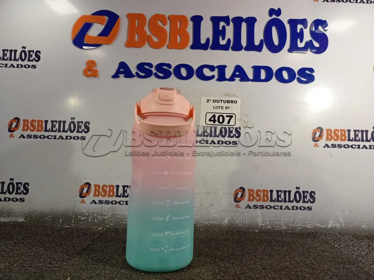 LOTE 407 - 01 KIT GARRAFA MOTIVACIONAL COM 03 PEÇAS. (NO ESTADO) ATENÇÃO! FAZER A VISITAÇÃO ANTES DE ARREMATAR, NÃO SABEMOS SE FUNCIONA. LEILÃO NÃO TEM GARANTIA E NEM DEVOLUÇÃO, SUJEITO A POSSÍVEIS AVARIAS VISÍVEIS/OCULTAS E/OU AUSÊNCIA DE COMPONENTES.