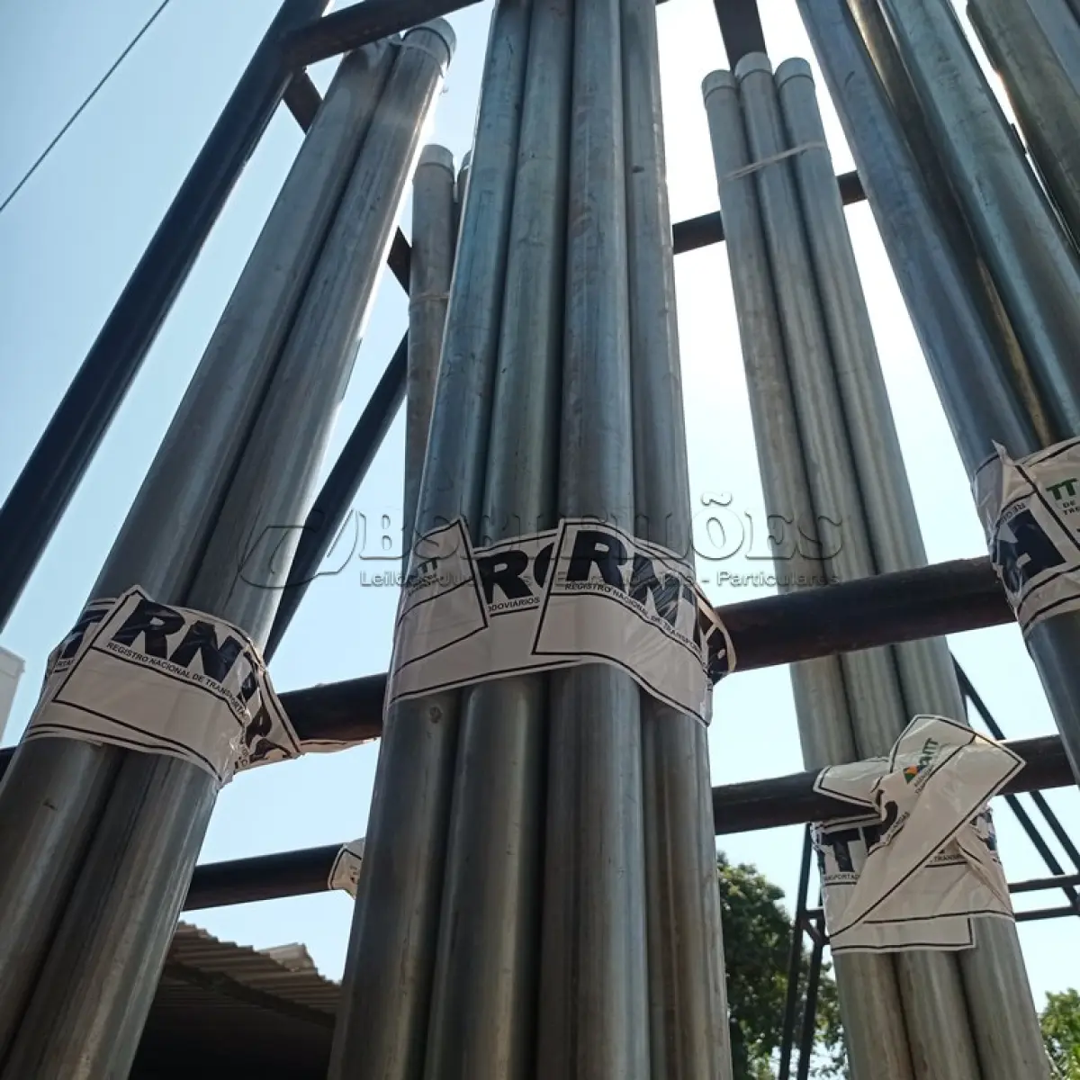 LOTE 645 - 07 ELETRODUTOS GALVANIZADOS DE 1.1/2”. (NO ESTADO) ATENÇÃO! FAZER A VISITAÇÃO ANTES DE ARREMATAR, NÃO SABEMOS SE FUNCIONA. LEILÃO NÃO TEM GARANTIA E NEM DEVOLUÇÃO, SUJEITO A POSSÍVEIS AVARIAS VISÍVEIS/OCULTAS E/OU AUSÊNCIA DE COMPONENTES.