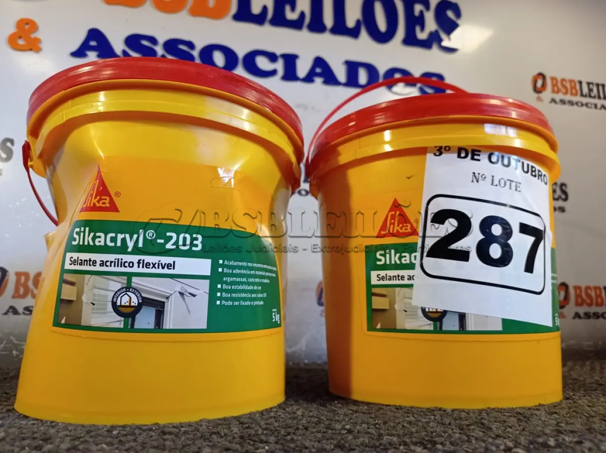 LOTE 287 - 02 BALDES DE SIKACRYL-203, SELANTE ACRÍLICO FLEXÍVEL 5KG. (NO ESTADO) ATENÇÃO! FAZER A VISITAÇÃO ANTES DE ARREMATAR, NÃO SABEMOS SE FUNCIONA. LEILÃO NÃO TEM GARANTIA E NEM DEVOLUÇÃO, SUJEITO A POSSÍVEIS AVARIAS VISÍVEIS/OCULTAS E/OU AUSÊNCIA DE COMPONENTES.