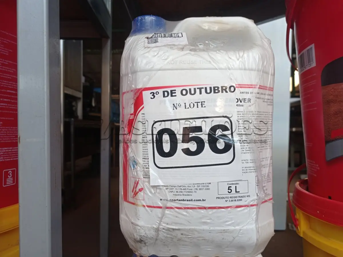 LOTE 056 - 20 LITROS DE PEROXY PROTEIN REMOVER, DESINFETANTE PARA INDÚSTRIAS ALIMENTÍCIAS E AFINS. (NO ESTADO) ATENÇÃO! FAZER A VISITAÇÃO ANTES DE ARREMATAR, NÃO SABEMOS SE FUNCIONA. LEILÃO NÃO TEM GARANTIA E NEM DEVOLUÇÃO, SUJEITO A POSSÍVEIS AVARIAS VISÍVEIS/OCULTAS E/OU AUSÊNCIA DE COMPONENTES.