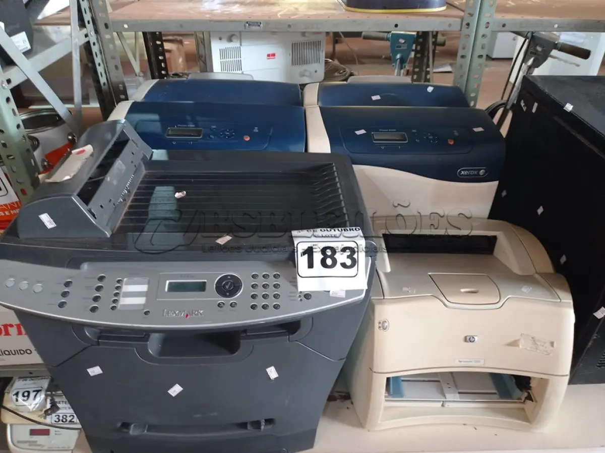 LOTE 183 - 04 IMPRESSORAS MARCAS E MODELOS DIVERSOS. (NO ESTADO) ATENÇÃO! FAZER A VISITAÇÃO ANTES DE ARREMATAR, NÃO SABEMOS SE FUNCIONA. LEILÃO NÃO TEM GARANTIA E NEM DEVOLUÇÃO, SUJEITO A POSSÍVEIS AVARIAS VISÍVEIS/OCULTAS E/OU AUSÊNCIA DE COMPONENTES.