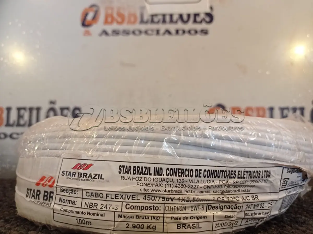 LOTE 195 - 01 ROLO DE CABO FLEXÍVEL 100M 1X 2,5MM NA COR BRANCA(NOVO). (NO ESTADO) ATENÇÃO! FAZER A VISITAÇÃO ANTES DE ARREMATAR, NÃO SABEMOS SE FUNCIONA. LEILÃO NÃO TEM GARANTIA E NEM DEVOLUÇÃO, SUJEITO A POSSÍVEIS AVARIAS VISÍVEIS/OCULTAS E/OU AUSÊNCIA DE COMPONENTES.