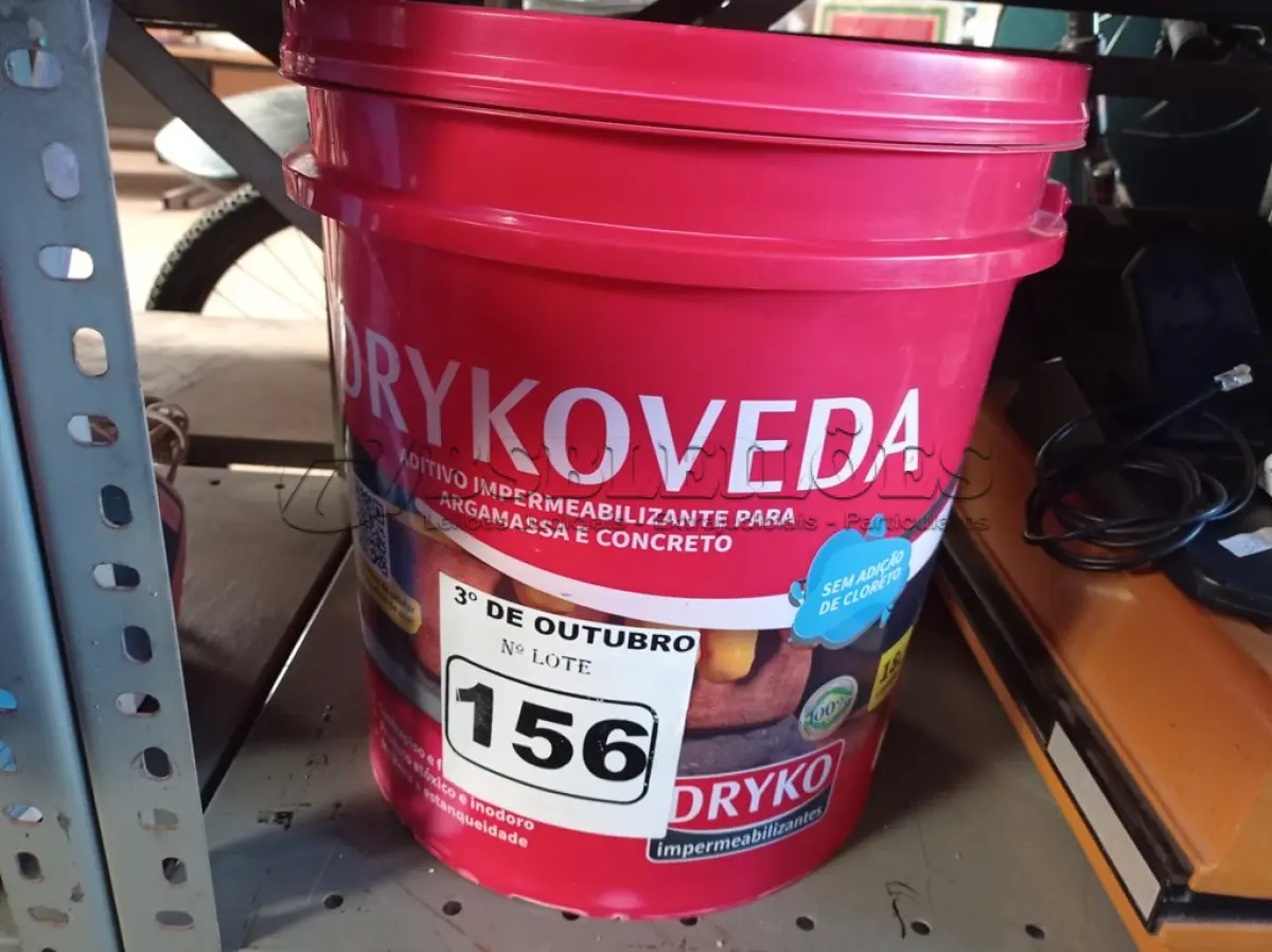 LOTE 156 - 01 BALDE DE DRYKOVEDA, ADITIVO IMPERMEABILIZANTE PARA CONCRETO E ARGAMASSA 18L. (NO ESTADO) ATENÇÃO! FAZER A VISITAÇÃO ANTES DE ARREMATAR, NÃO SABEMOS SE FUNCIONA. LEILÃO NÃO TEM GARANTIA E NEM DEVOLUÇÃO, SUJEITO A POSSÍVEIS AVARIAS VISÍVEIS/OCULTAS E/OU AUSÊNCIA DE COMPONENTES.