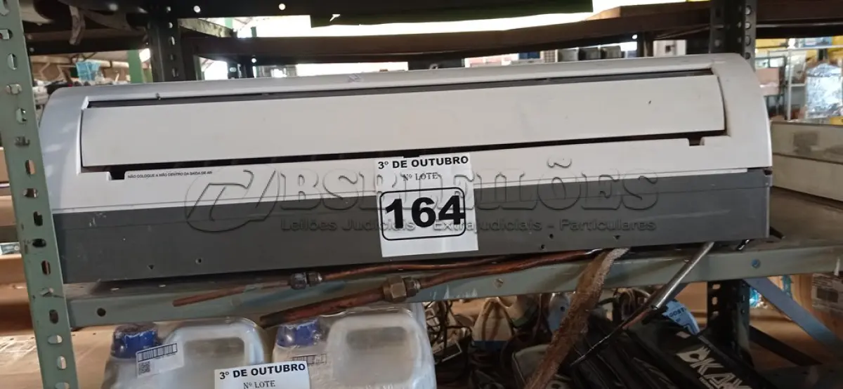LOTE 164 - 01 EVAPORADORA MARCA ELGIN. (NO ESTADO) ATENÇÃO! FAZER A VISITAÇÃO ANTES DE ARREMATAR, NÃO SABEMOS SE FUNCIONA. LEILÃO NÃO TEM GARANTIA E NEM DEVOLUÇÃO, SUJEITO A POSSÍVEIS AVARIAS VISÍVEIS/OCULTAS E/OU AUSÊNCIA DE COMPONENTES.