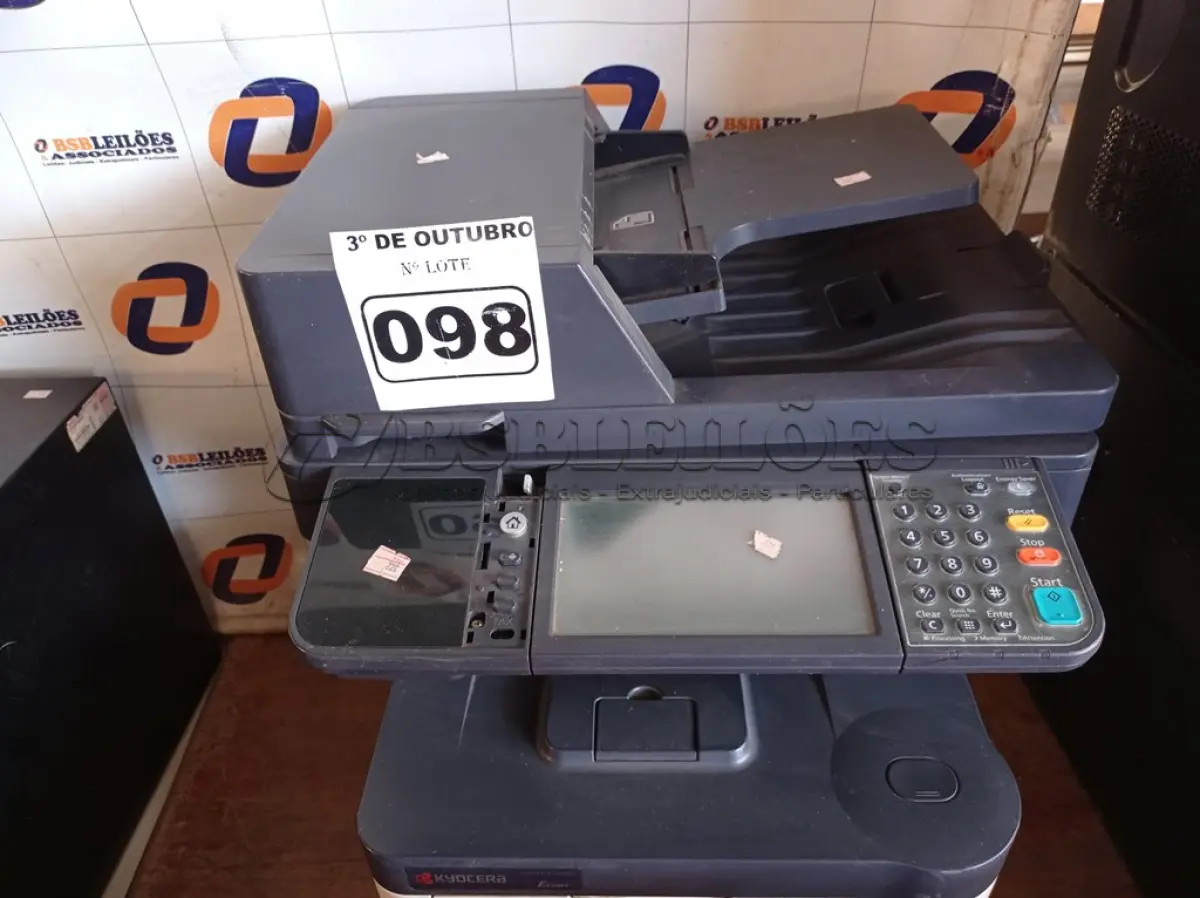 LOTE 098 - 01 IMPRESSORA MULTIFUNCIONAL MARCA KYOCERA MODELO ECOSYS M3040IDN. (NO ESTADO) ATENÇÃO! FAZER A VISITAÇÃO ANTES DE ARREMATAR, NÃO SABEMOS SE FUNCIONA. LEILÃO NÃO TEM GARANTIA E NEM DEVOLUÇÃO, SUJEITO A POSSÍVEIS AVARIAS VISÍVEIS/OCULTAS E/OU AUSÊNCIA DE COMPONENTES.