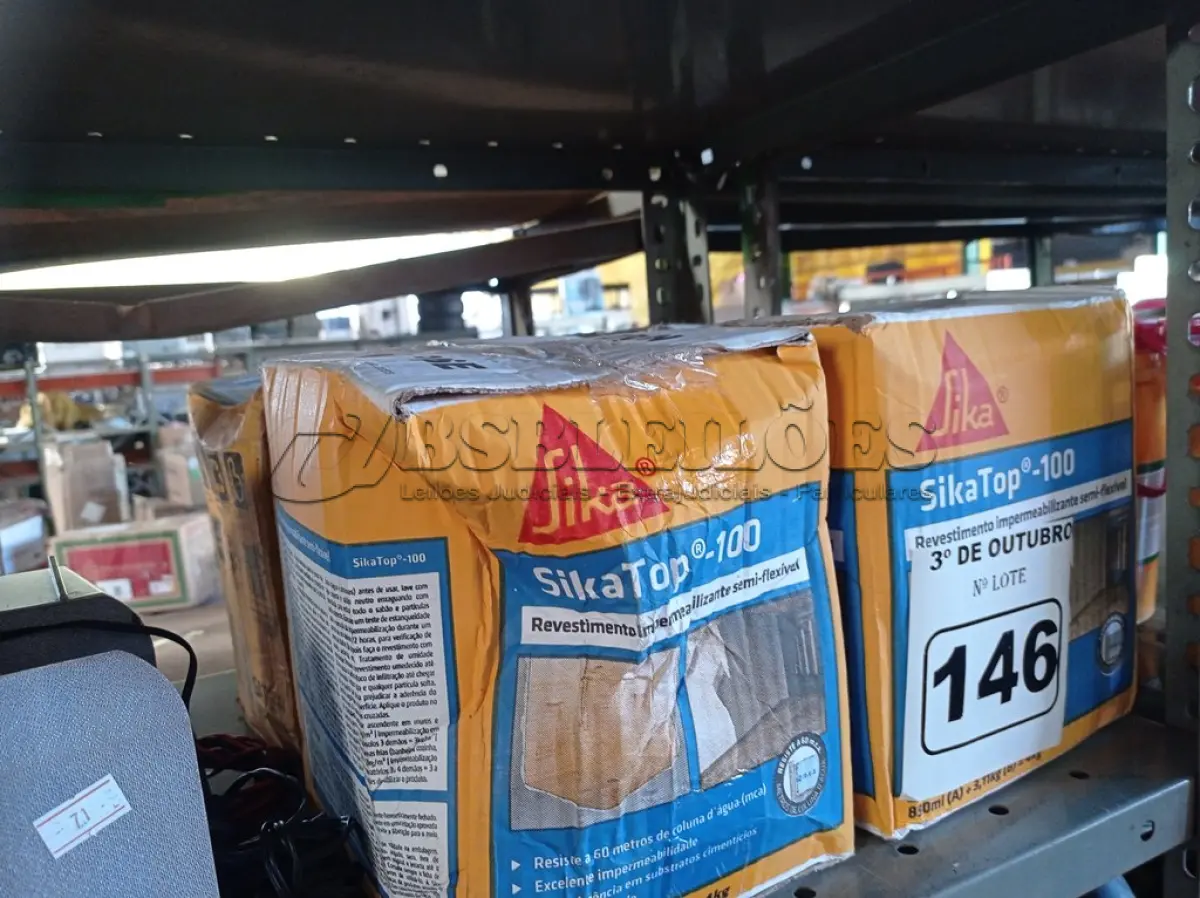 LOTE 146 - 04 CAIXAS DE SIKA TOP-100, REVESTIMENTO IMPERMEABILIZANTE SEMI-FLEXIVEL 4KG. (NO ESTADO) ATENÇÃO! FAZER A VISITAÇÃO ANTES DE ARREMATAR, NÃO SABEMOS SE FUNCIONA. LEILÃO NÃO TEM GARANTIA E NEM DEVOLUÇÃO, SUJEITO A POSSÍVEIS AVARIAS VISÍVEIS/OCULTAS E/OU AUSÊNCIA DE COMPONENTES.