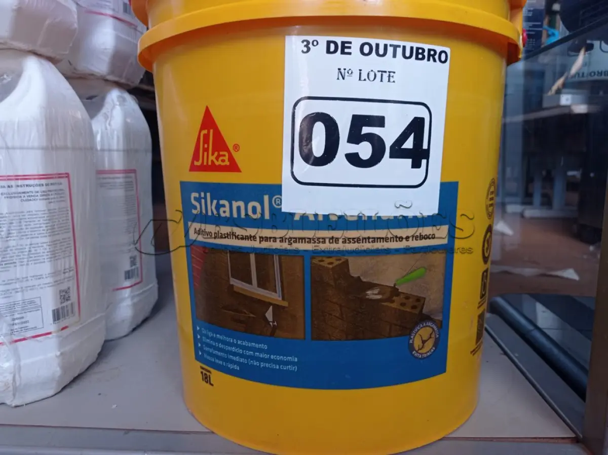 LOTE 054 - 01 BALDE DE SIKANOL ALVENARIA, ADITIVO PLASTIFICANTE PARA ARGAMASSA DE ASSENTAMENTO E REBOCO. (NO ESTADO) ATENÇÃO! FAZER A VISITAÇÃO ANTES DE ARREMATAR, NÃO SABEMOS SE FUNCIONA. LEILÃO NÃO TEM GARANTIA E NEM DEVOLUÇÃO, SUJEITO A POSSÍVEIS AVARIAS VISÍVEIS/OCULTAS E/OU AUSÊNCIA DE COMPONENTES.