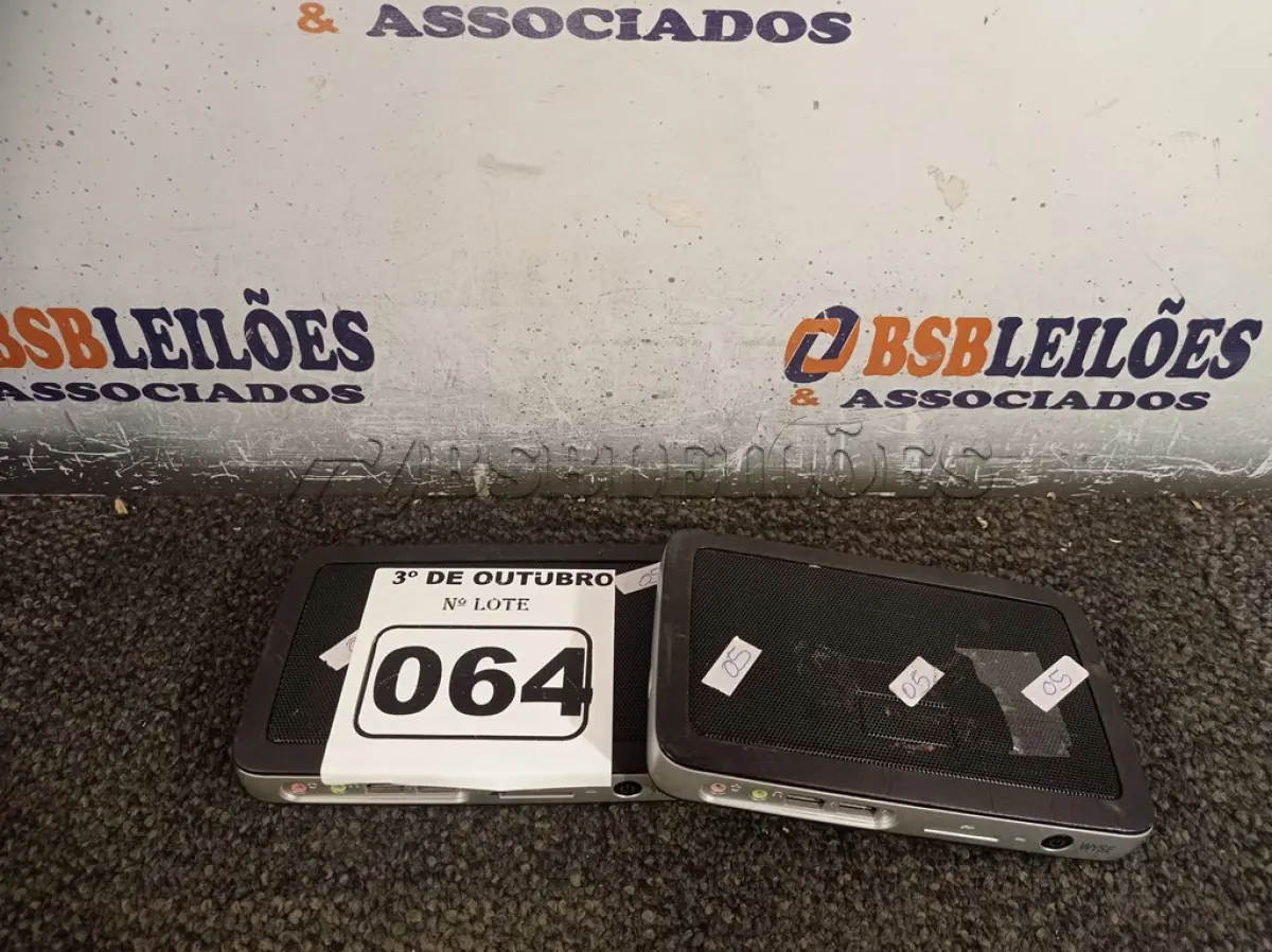 LOTE 064 - 02 MINIS CPU WYSE. (NO ESTADO) ATENÇÃO! FAZER A VISITAÇÃO ANTES DE ARREMATAR, NÃO SABEMOS SE FUNCIONA. LEILÃO NÃO TEM GARANTIA E NEM DEVOLUÇÃO, SUJEITO A POSSÍVEIS AVARIAS VISÍVEIS/OCULTAS E/OU AUSÊNCIA DE COMPONENTES.