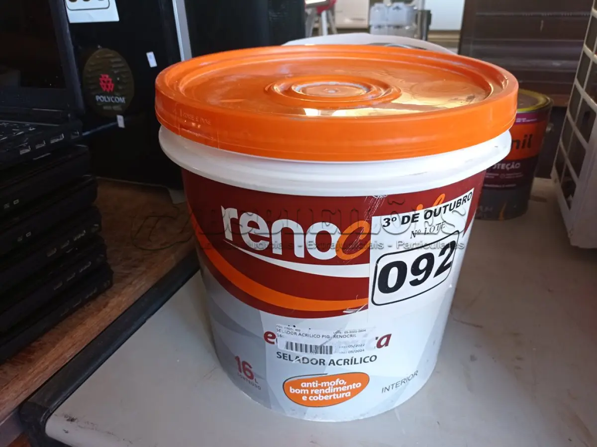 LOTE 092 - 01 BALDE DE SELADOR ACRÍLICO 16L. (NO ESTADO) ATENÇÃO! FAZER A VISITAÇÃO ANTES DE ARREMATAR, NÃO SABEMOS SE FUNCIONA. LEILÃO NÃO TEM GARANTIA E NEM DEVOLUÇÃO, SUJEITO A POSSÍVEIS AVARIAS VISÍVEIS/OCULTAS E/OU AUSÊNCIA DE COMPONENTES.