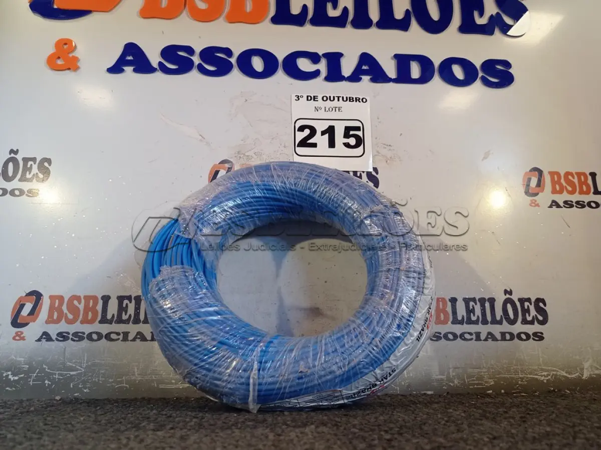 LOTE 215 - 01 ROLO DE CABO FLEXÍVEL 100M 1X 4MM NA COR AZUL(NOVO). (NO ESTADO) ATENÇÃO! FAZER A VISITAÇÃO ANTES DE ARREMATAR, NÃO SABEMOS SE FUNCIONA. LEILÃO NÃO TEM GARANTIA E NEM DEVOLUÇÃO, SUJEITO A POSSÍVEIS AVARIAS VISÍVEIS/OCULTAS E/OU AUSÊNCIA DE COMPONENTES.