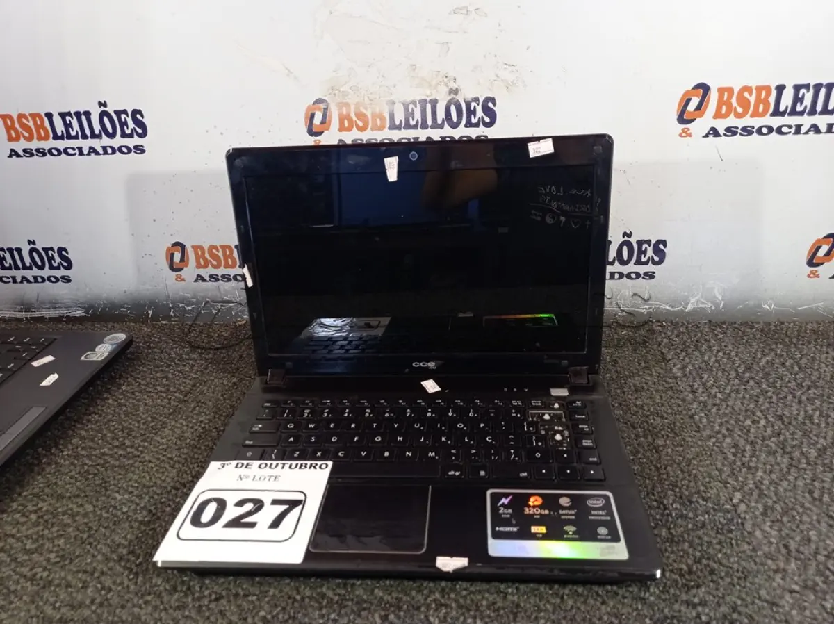 LOTE 027 - 01 NOTEBOOK MARCA CCE. (NO ESTADO) ATENÇÃO! FAZER A VISITAÇÃO ANTES DE ARREMATAR, NÃO SABEMOS SE FUNCIONA. LEILÃO NÃO TEM GARANTIA E NEM DEVOLUÇÃO, SUJEITO A POSSÍVEIS AVARIAS VISÍVEIS/OCULTAS E/OU AUSÊNCIA DE COMPONENTES.
