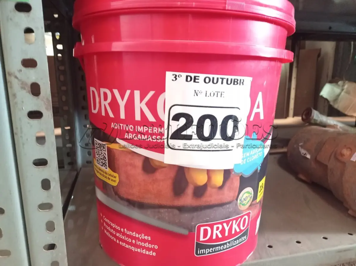 LOTE 200 - 01 BALDE DE DRYKOVEDA, ADITIVO IMPERMEABILIZANTE PARA CONCRETO E ARGAMASSA 18L. (NO ESTADO) ATENÇÃO! FAZER A VISITAÇÃO ANTES DE ARREMATAR, NÃO SABEMOS SE FUNCIONA. LEILÃO NÃO TEM GARANTIA E NEM DEVOLUÇÃO, SUJEITO A POSSÍVEIS AVARIAS VISÍVEIS/OCULTAS E/OU AUSÊNCIA DE COMPONENTES.