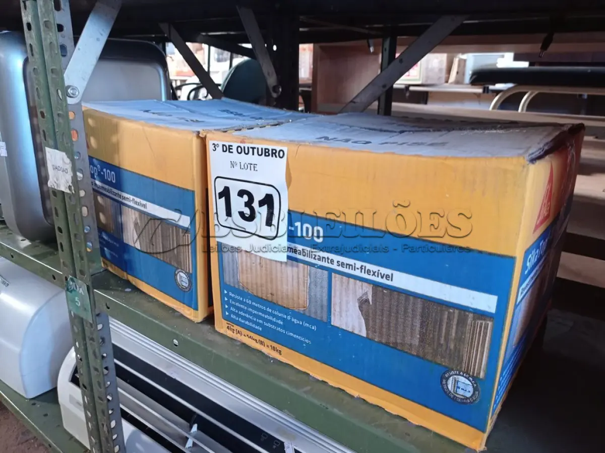 LOTE 131 - 02 CAIXAS DE SIKA TOP-100, REVESTIMENTO IMPERMEABILIZANTE SEMI-FLEXIVEL 18KG. (NO ESTADO) ATENÇÃO! FAZER A VISITAÇÃO ANTES DE ARREMATAR, NÃO SABEMOS SE FUNCIONA. LEILÃO NÃO TEM GARANTIA E NEM DEVOLUÇÃO, SUJEITO A POSSÍVEIS AVARIAS VISÍVEIS/OCULTAS E/OU AUSÊNCIA DE COMPONENTES.