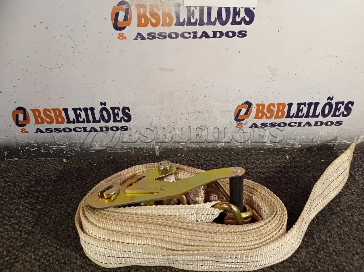 LOTE 078 - 01 CINTA PARA AMARRAÇÃO DE CARGAS. (NO ESTADO) ATENÇÃO! FAZER A VISITAÇÃO ANTES DE ARREMATAR, NÃO SABEMOS SE FUNCIONA. LEILÃO NÃO TEM GARANTIA E NEM DEVOLUÇÃO, SUJEITO A POSSÍVEIS AVARIAS VISÍVEIS/OCULTAS E/OU AUSÊNCIA DE COMPONENTES.