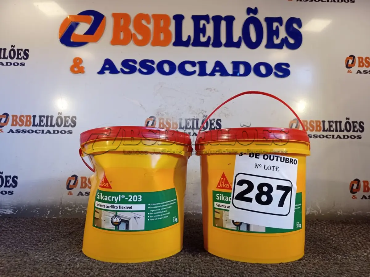 LOTE 287 - 02 BALDES DE SIKACRYL-203, SELANTE ACRÍLICO FLEXÍVEL 5KG. (NO ESTADO) ATENÇÃO! FAZER A VISITAÇÃO ANTES DE ARREMATAR, NÃO SABEMOS SE FUNCIONA. LEILÃO NÃO TEM GARANTIA E NEM DEVOLUÇÃO, SUJEITO A POSSÍVEIS AVARIAS VISÍVEIS/OCULTAS E/OU AUSÊNCIA DE COMPONENTES.