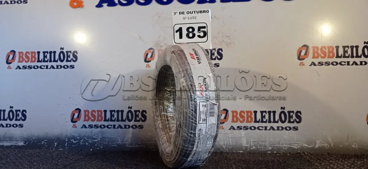 LOTE 185 - 01 ROLO DE CABO FLEXÍVEL 100M 1X 4MM NA COR CINZA(NOVO). (NO ESTADO) ATENÇÃO! FAZER A VISITAÇÃO ANTES DE ARREMATAR, NÃO SABEMOS SE FUNCIONA. LEILÃO NÃO TEM GARANTIA E NEM DEVOLUÇÃO, SUJEITO A POSSÍVEIS AVARIAS VISÍVEIS/OCULTAS E/OU AUSÊNCIA DE COMPONENTES.