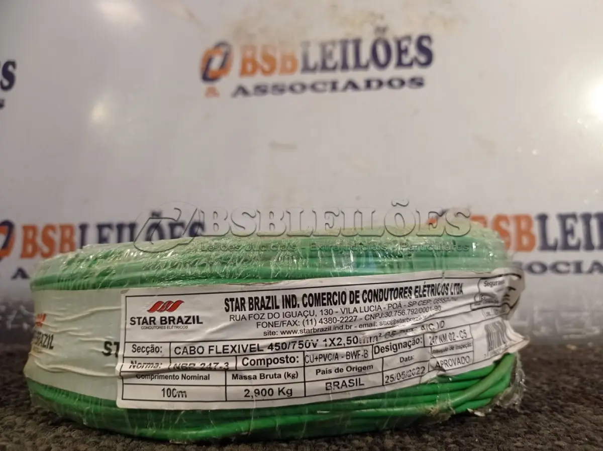 LOTE 065 - 01 ROLO DE CABO FLEXÍVEL 100M 1X 2,5MM NA COR VERDE(NOVO). (NO ESTADO) ATENÇÃO! FAZER A VISITAÇÃO ANTES DE ARREMATAR, NÃO SABEMOS SE FUNCIONA. LEILÃO NÃO TEM GARANTIA E NEM DEVOLUÇÃO, SUJEITO A POSSÍVEIS AVARIAS VISÍVEIS/OCULTAS E/OU AUSÊNCIA DE COMPONENTES.