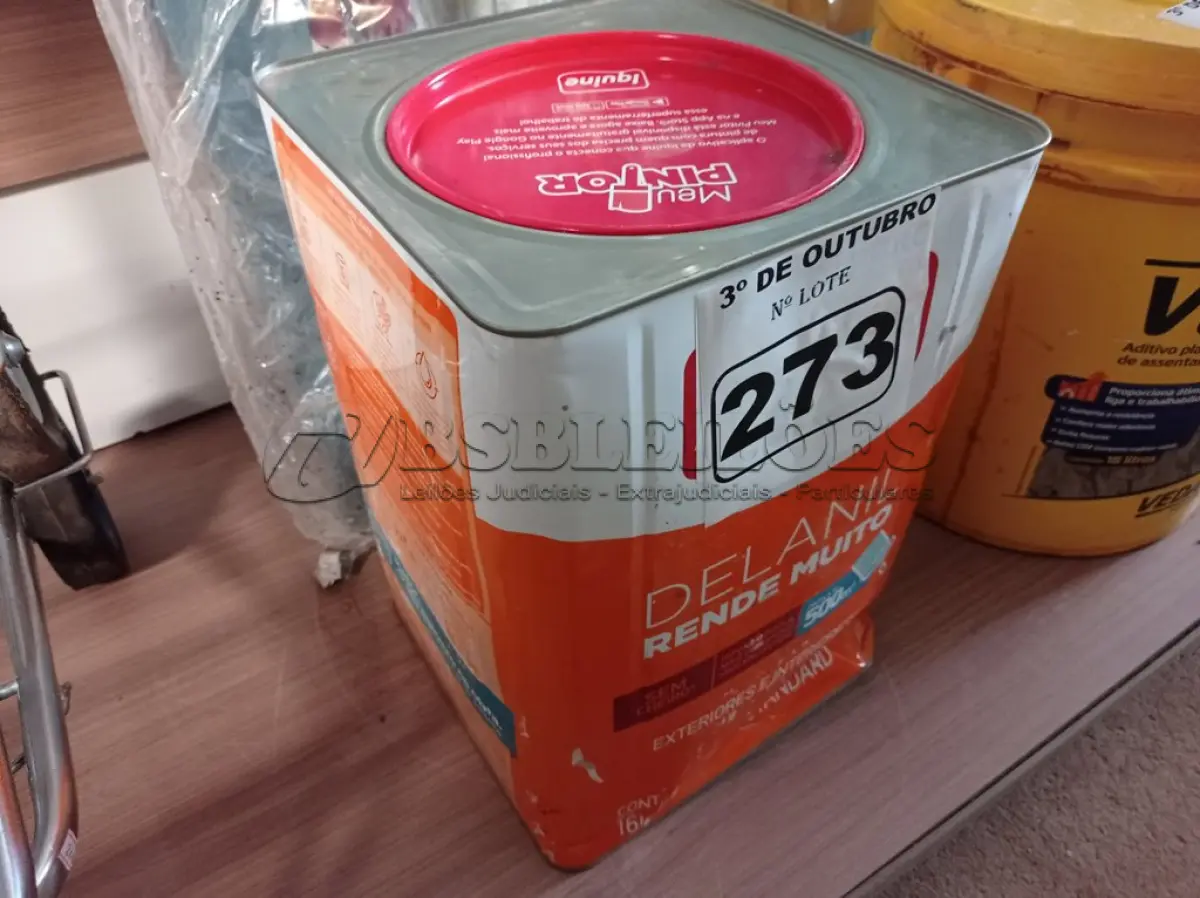 LOTE 273 - 01 LATA DE TINTA IQUINE DELANIL 18L FOSCO AVELUDADO VERDE LIMÃO. (NO ESTADO) ATENÇÃO! FAZER A VISITAÇÃO ANTES DE ARREMATAR, NÃO SABEMOS SE FUNCIONA. LEILÃO NÃO TEM GARANTIA E NEM DEVOLUÇÃO, SUJEITO A POSSÍVEIS AVARIAS VISÍVEIS/OCULTAS E/OU AUSÊNCIA DE COMPONENTES.