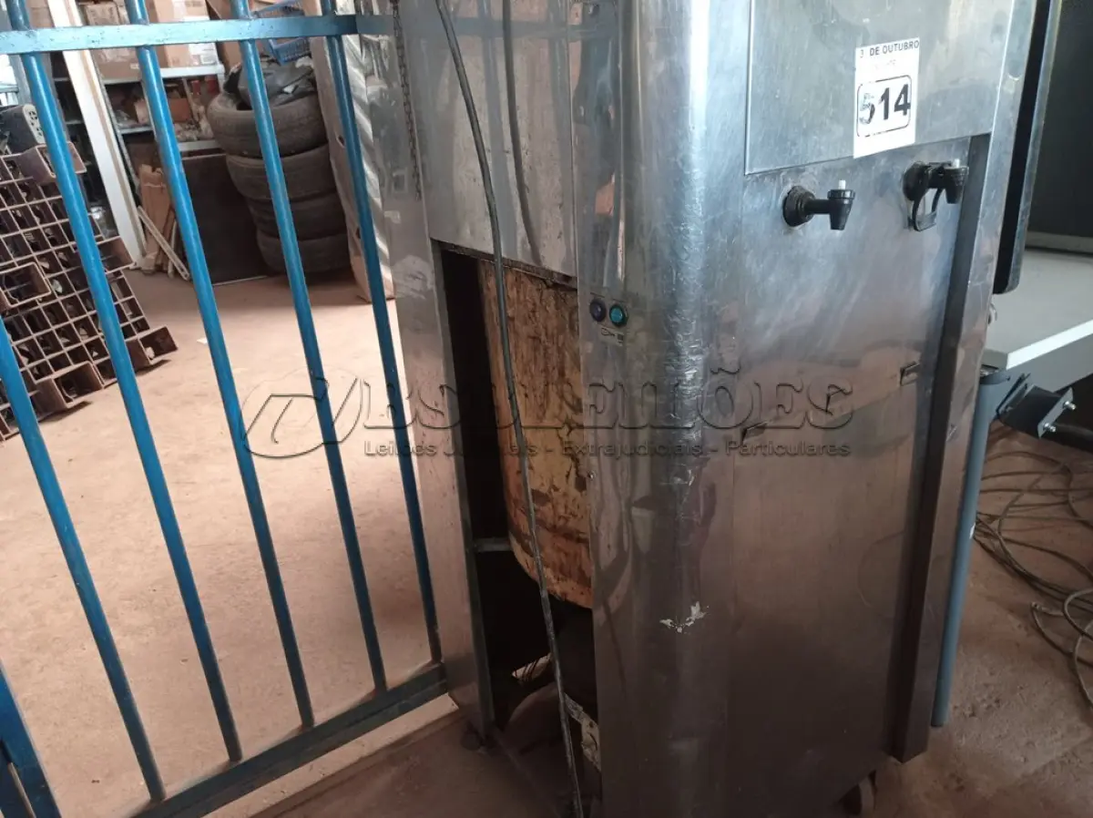 LOTE 514 - 01 SUQUEIRA EM INOX COM AVARIAS. (NO ESTADO) ATENÇÃO! FAZER A VISITAÇÃO ANTES DE ARREMATAR, NÃO SABEMOS SE FUNCIONA. LEILÃO NÃO TEM GARANTIA E NEM DEVOLUÇÃO, SUJEITO A POSSÍVEIS AVARIAS VISÍVEIS/OCULTAS E/OU AUSÊNCIA DE COMPONENTES.