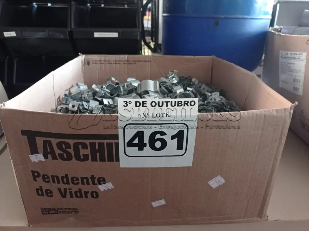 LOTE 461 - 01 LOTE COM GRANDE QUANTIDADE DE ABRAÇADEIRAS PARA TUBO GALVANIZADO. (NO ESTADO) ATENÇÃO! FAZER A VISITAÇÃO ANTES DE ARREMATAR, NÃO SABEMOS SE FUNCIONA. LEILÃO NÃO TEM GARANTIA E NEM DEVOLUÇÃO, SUJEITO A POSSÍVEIS AVARIAS VISÍVEIS/OCULTAS E/OU AUSÊNCIA DE COMPONENTES.