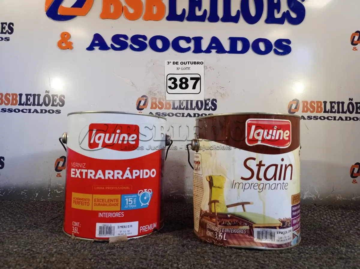 LOTE 387 - 02 GALÕES DE VERNIZ IQUINE 3,6L SENDO 01 INCOLOR E OUTRO IMBUIA. (NO ESTADO) ATENÇÃO! FAZER A VISITAÇÃO ANTES DE ARREMATAR, NÃO SABEMOS SE FUNCIONA. LEILÃO NÃO TEM GARANTIA E NEM DEVOLUÇÃO, SUJEITO A POSSÍVEIS AVARIAS VISÍVEIS/OCULTAS E/OU AUSÊNCIA DE COMPONENTES.