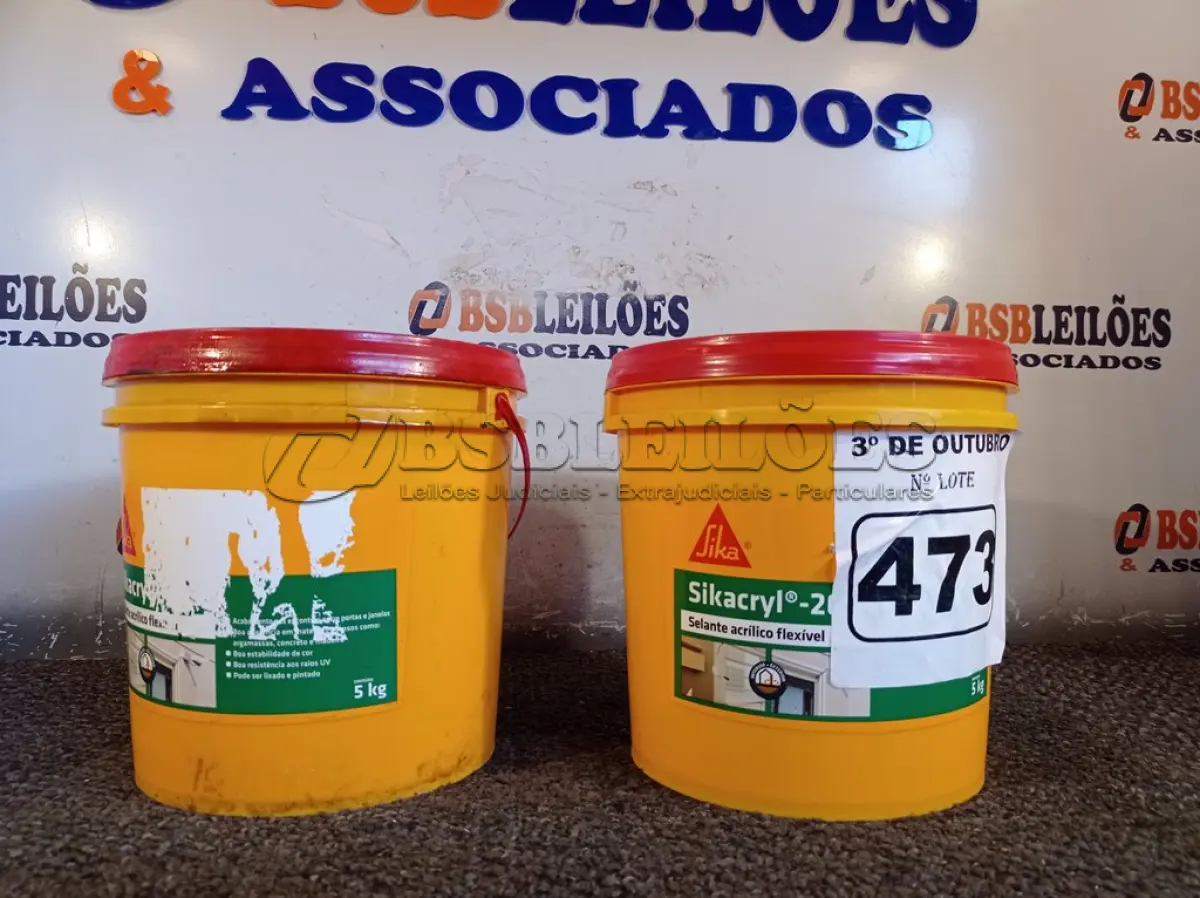 LOTE 473 - 02 GALÕES SIKACRYL-203, SELANTE ACRÍLICO FLEXÍVEL. (NO ESTADO) ATENÇÃO! FAZER A VISITAÇÃO ANTES DE ARREMATAR, NÃO SABEMOS SE FUNCIONA. LEILÃO NÃO TEM GARANTIA E NEM DEVOLUÇÃO, SUJEITO A POSSÍVEIS AVARIAS VISÍVEIS/OCULTAS E/OU AUSÊNCIA DE COMPONENTES.