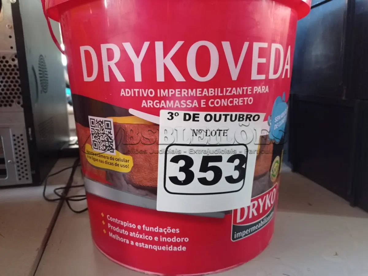 LOTE 353 - 01 BALDE DE DRYKOVEDA, ADITIVO IMPERMEABILIZANTE PARA CONCRETO E ARGAMASSA 18L. (NO ESTADO) ATENÇÃO! FAZER A VISITAÇÃO ANTES DE ARREMATAR, NÃO SABEMOS SE FUNCIONA. LEILÃO NÃO TEM GARANTIA E NEM DEVOLUÇÃO, SUJEITO A POSSÍVEIS AVARIAS VISÍVEIS/OCULTAS E/OU AUSÊNCIA DE COMPONENTES.